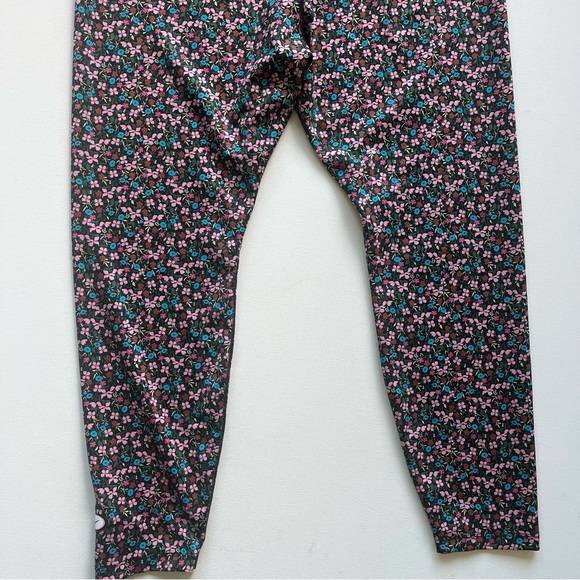 Nike One Floral Ankle Leggings size 2X - Picture 8 of 10